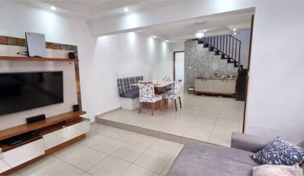 Casa com 3 quartos à venda na Rua Waldomiro Moura Ribeiro, 1, Vila Prudente, São Paulo, 147 m2 por R$ 950.000