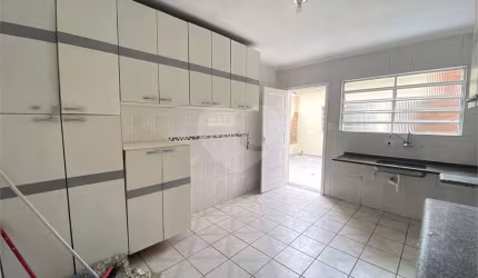 Casa com 4 quartos à venda na Rua Mariana Calache, 73, Jardim Santo Antoninho, São Paulo, 137 m2 por R$ 850.000