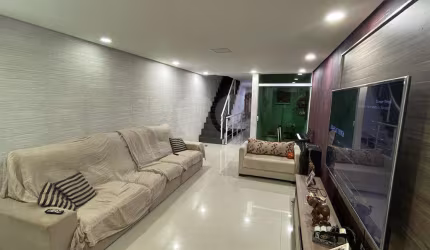 Casa com 3 quartos à venda na Rua Tiradentes, 166, Vila Assunção, Santo André, 250 m2 por R$ 1.700.000