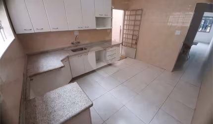 Casa com 2 quartos à venda na Rua Landirana, 214, Jardim Santa Maria, São Paulo, 125 m2 por R$ 650.000