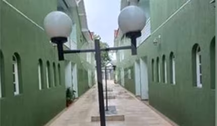 Casa em condomínio fechado com 3 quartos à venda na Rua Ita, 121, Vila Santos, São Paulo, 227 m2 por R$ 650.000