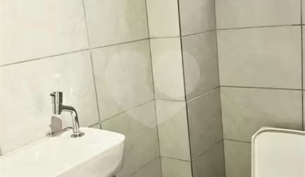 Sala comercial à venda na Avenida da Liberdade, 47, Liberdade, São Paulo, 116 m2 por R$ 430.000