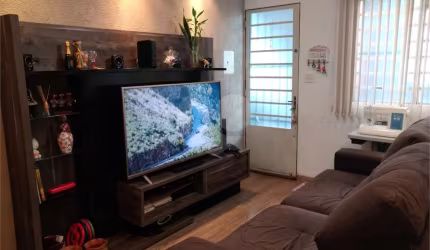 Apartamento com 2 quartos à venda na Avenida Circular, 1, Raposo Tavares, São Paulo, 50 m2 por R$ 210.000