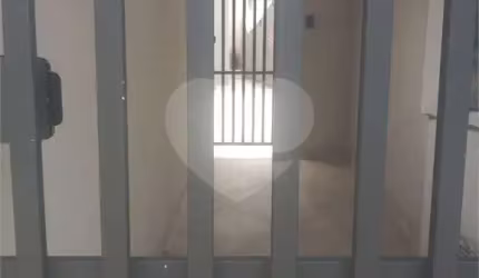 Casa com 2 quartos à venda na Rua Francisco da Silva Campos, 1, Pestana, Osasco, 77 m2 por R$ 470.000