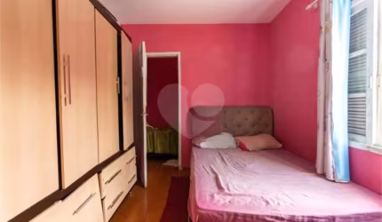 Casa com 3 quartos à venda na Avenida Maestro Alfredo Belardi, 19, Padroeira, Osasco, 210 m2 por R$ 270.000