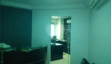Sala comercial à venda na Rua do Bosque, 1589, Barra Funda, São Paulo, 30 m2 por R$ 290.000