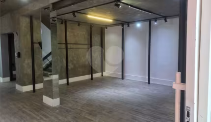Casa com 5 quartos para alugar na Rua Professor José Benedito Camargo, 139, Vila Nova Conceição, São Paulo, 220 m2 por R$ 24.000