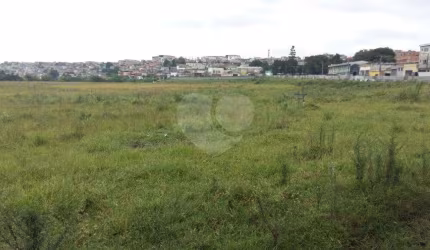 Terreno à venda na Estrada das Lavras, 1, Jardim Santo Expedito, Guarulhos, 5000 m2 por R$ 60.000.000