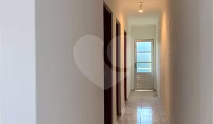 Casa com 3 quartos à venda na Rua José Leandro de Campos, 51, Jardim Reimberg, São Paulo, 120 m2 por R$ 320.000