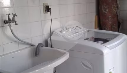 Apartamento com 2 quartos à venda na Avenida Joaquim de Santana, 181, Jardim Arpoador, São Paulo, 62 m2 por R$ 200.000