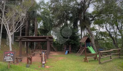 Casa em condomínio fechado com 4 quartos à venda na Rua Apiacás, 104, Aldeia da Fazendinha, Carapicuíba, 386 m2 por R$ 1.950.000
