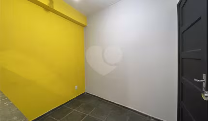 Prédio para alugar na Avenida Santo Amaro, 3757, Brooklin Paulista, São Paulo, 173 m2 por R$ 5.500