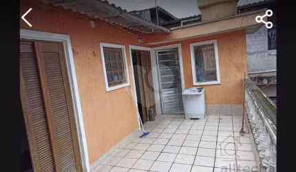 Casa com 3 quartos à venda na Rua Presidente Wenceslau, 100, Taboão, São Bernardo do Campo, 253 m2 por R$ 700.000