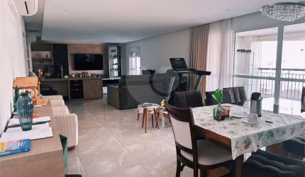 Apartamento com 3 quartos para alugar na Avenida Conselheiro Rodrigues Alves, 534, Vila Mariana, São Paulo, 246 m2 por R$ 17.000