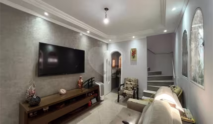 Casa com 2 quartos à venda na Rua Tiradentes, 334, Centro, Diadema, 150 m2 por R$ 950.000