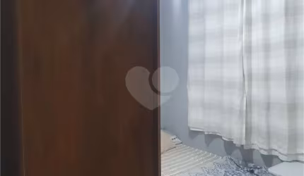 Apartamento com 2 quartos à venda na Avenida Jurema, 885, Parque Jurema, Guarulhos por R$ 200.000