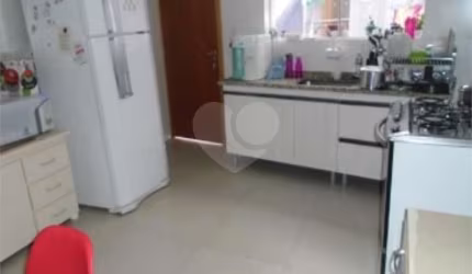 Casa com 2 quartos à venda na Rua Nossa Senhora da Candelária, 203, Osvaldo Cruz, São Caetano do Sul, 181 m2 por R$ 745.000