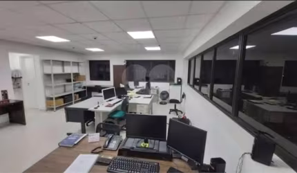 Apartamento à venda na Avenida Senador Roberto Simonsen, 743, Santo Antônio, São Caetano do Sul, 50 m2 por R$ 330.000
