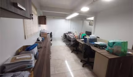 Casa com 3 quartos para alugar na Rua Leila Gonçalves, 129, Vila Gonçalves, São Bernardo do Campo, 614 m2 por R$ 8.000