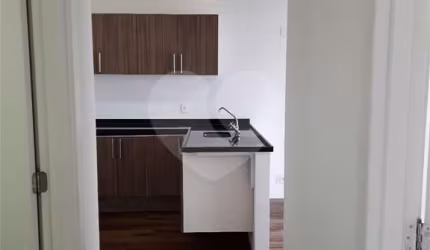Apartamento com 2 quartos para alugar na Avenida Santo Amaro, 3131, Brooklin Paulista, São Paulo, 59 m2 por R$ 4.400