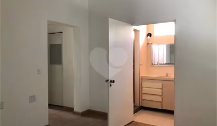 Casa com 3 quartos à venda na Rua Joaquim Lopes, 50, Vila Suzana, São Paulo, 700 m2 por R$ 1.800.000