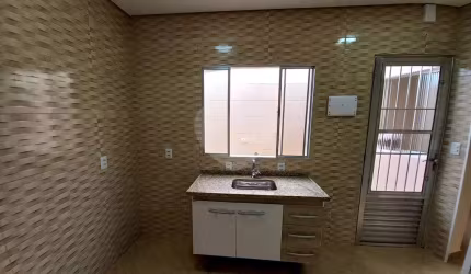 Casa com 3 quartos à venda na Rua Delta, 85, Parque Jaguari (Fazendinha), Santana de Parnaíba, 169 m2 por R$ 380.000