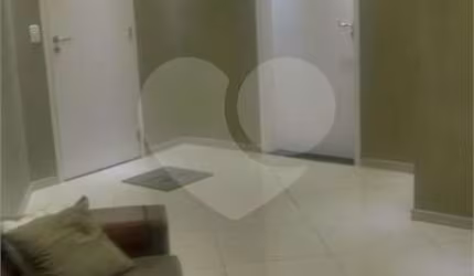 Apartamento com 2 quartos à venda na Rua José Timótheo da Silva, 120, São Pedro, Osasco, 52 m2 por R$ 320.000