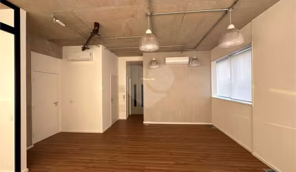 Sala comercial para alugar na Avenida Professor Ascendino Reis, 965, Vila Clementino, São Paulo, 55 m2 por R$ 6.000