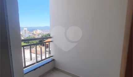 Casa em condomínio fechado com 2 quartos para alugar na Avenida Comandante Antônio Paiva Sampaio, 661, Parque Vitória, São Paulo, 563 m2 por R$ 2.100