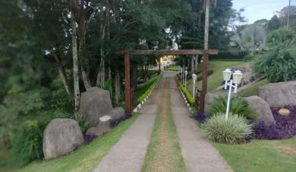 Excelente terreno plano à venda com 228m² - Condomínio Fechado - Cotia/SP