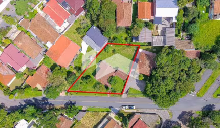 Terreno à venda | 966 m² | Localização privilegiada em Curitiba