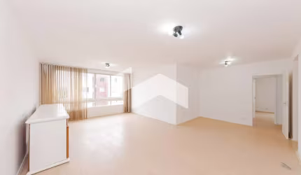 Apartamento com 116 m², 3 quartos sendo 1 suíte para alugar no bairro Centro.