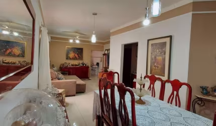 Casa a Venda em Piratininga - SP
