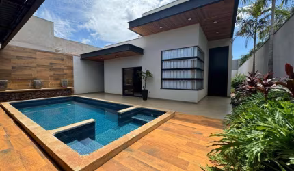 Casa a Venda em Condomínio - Piratininga - SP