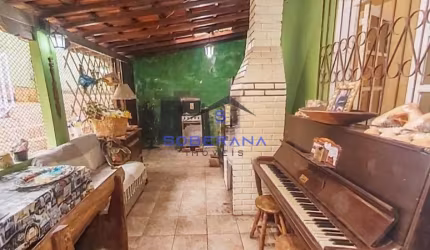 Casa com 3 quartos à venda na Antônio Francisco Lisboa, --, Bandeirantes, Belo Horizonte por R$ 759.000