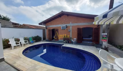 Casa térrea, 3 dorms., lazer, 400mts praia Enseada