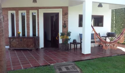 Casa 4 suítes, 3 vagas, Enseada