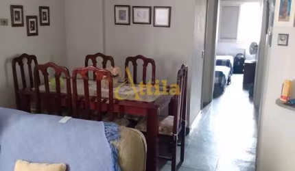 Apto (lado praia), 2 dorms., 1 vaga, Enseada