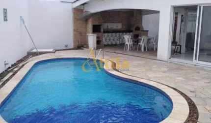 Casa 4 suítes, 150mts praia, região da Brunella