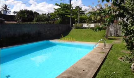 Casa térrea 5 suítes, área de lazer, praia de Pernambuco