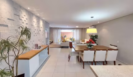 Casa em condomínio, 150mts praia, 4 suítes, lazer, Enseada