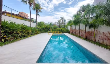 Casa com 5 quartos, Enseada, Guarujá - R$ 7 mi, Cod: 5032