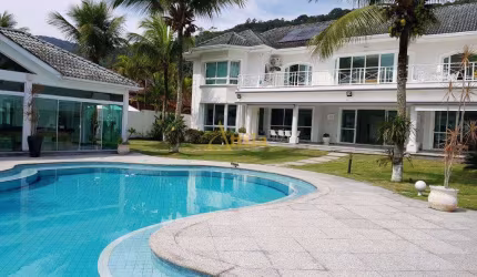 Casa alto padrão com pier, e rampa de recolhimento  Marina Gjá