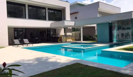 Casa de alto padrão com 5 suítes - Módulo 17