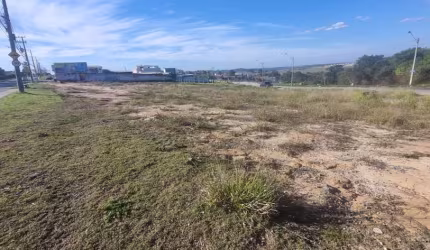 Terreno à venda, 2370 m² por R$ 2.800.000,00 - Itavuvu - Sorocaba/SP