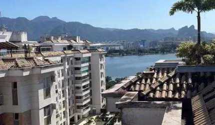 Linda Cobertura Duplex na Barra da Tijuca, 4 Quartos, 2 Suítes, 206 m², Ed Laguna Di Mare
