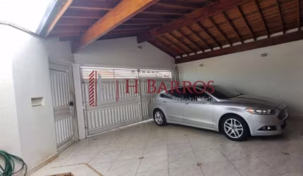 Excelente oportunidade de casa no Parque Conceição