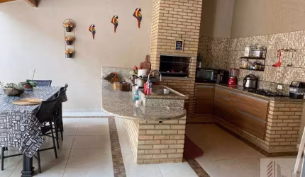 Casa Sobrado a Venda 3 Dormitórios - Jardim Astúrias - Piracicaba SP
