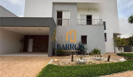 Casa sobrado Condomínio 3 dormitórios 268m2 - Bairro Morato - Piracicaba/SP