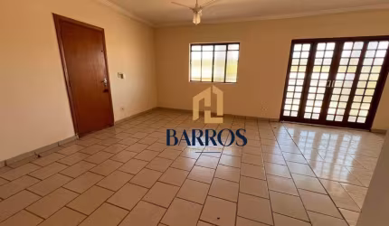 Casa à venda 3 dormitórios, 304m2 - Bairro Nova Piracicaba - Piracicaba, SP